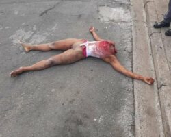 Half-naked and beheaded woman abandoned on the street
