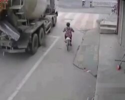 Cyclist run over by truck mixer
