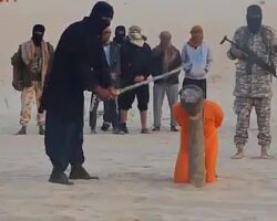 ISIS beheaded 2 men with sword
