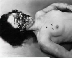 MIX: Vintage photos of random dead women