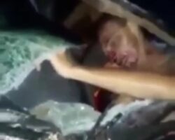 Cameraman records dying people in car immediately after accident