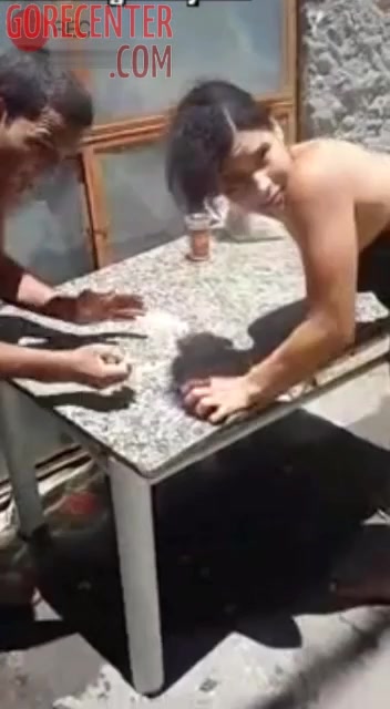 Couple forced to snort large amount of cocaine • GoreCenter