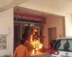 Indian sets himself on fire on the street