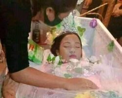 Funeral of little girl