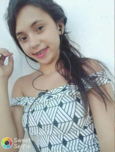 Teen girl shot dead outside her house