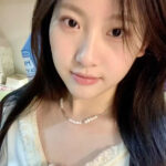 Young Chinese woman and man die in traffic accident