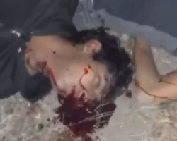 Brutal execution of two young cartel members by their rivals