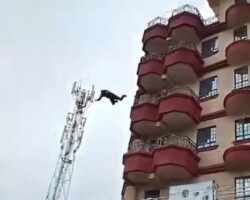 Bystanders provoke suicide jumper to jump