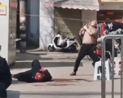 Man slashes his throat after stabbing his wife’s lover
