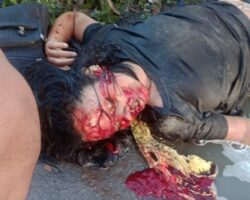 Collision between motorcycles, fire, and death of two people