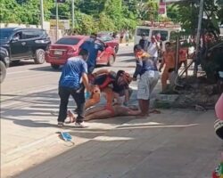 Guy commits suicide by jumping onto high-voltage cables