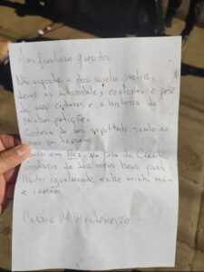 Madman commits suicide in front of Brazilian consulate building