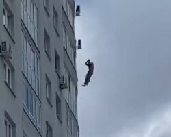 Man fatally falls while trying to escape from burning apartment