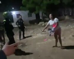 Drunk knife-wielding woman gets tased by cop