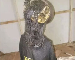 Rotting body of hanged woman found inside roadside hut