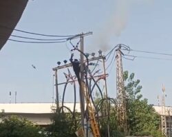 Electrical maintenance worker fatally electrocuted