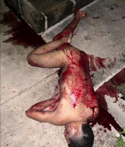 Guy killed his girlfriend’s lover and inflicted serious injuries on her