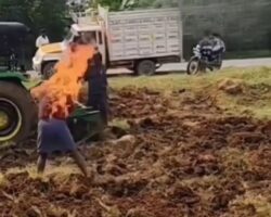 Indian farmer sets himself on fire