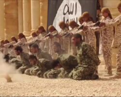 Mass execution of ISIS prisoners in historic Palmyra amphitheater