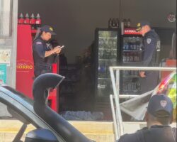 Targeted assassination in front of convenience store