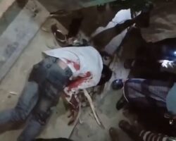 Mob lynches three child murderers to death