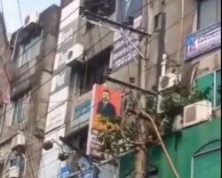 Man jumps from roof of shopping center