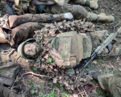 Bodies of Ukrainian soldiers killed in battle