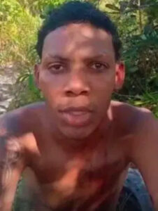 Brazilian gangsters play soccer with severed head of their rival