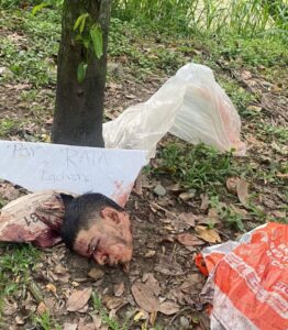 Discovery of severed human head