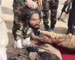 Terrorists beheaded two Pakistani soldiers