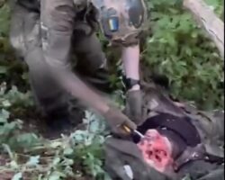 Ukrainians desecrate remains of fallen Russian soldier