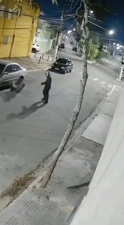 Brazilian businessman assassinated in front of his house #2 • GoreCenter