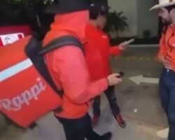 Courier assassinated during live stream