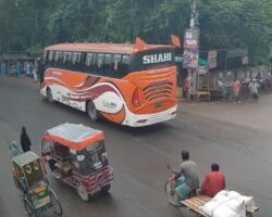 Child and mother hit by speeding bus
