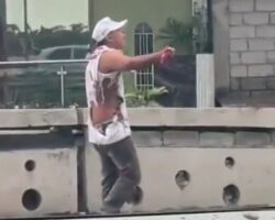 Extortionist loses hand in premature explosion
