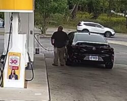 Robber shot by armed gas station customer