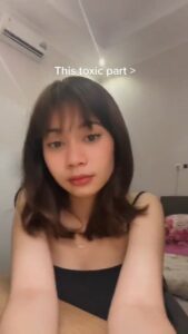 23-year-old woman found dead under hotel bed 3