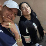 Jersis Fernández Ortega Head of a pretty girl wrapped in a sports bag