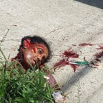 The son cut off his mother's head