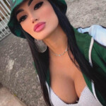 Dude hangs himself after his beautiful girlfriend breaks up with him