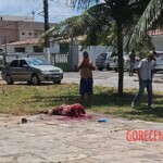 Man beheads his father in the middle of square