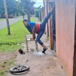 Young thief has his ankle pierced through fence