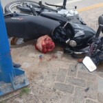 Motorcyclist tore his head off on streetlight pole