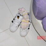 Young woman hanged herself with shoelace